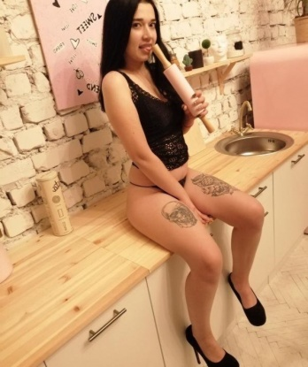 Филиппа, 21 год, 2 размер груди